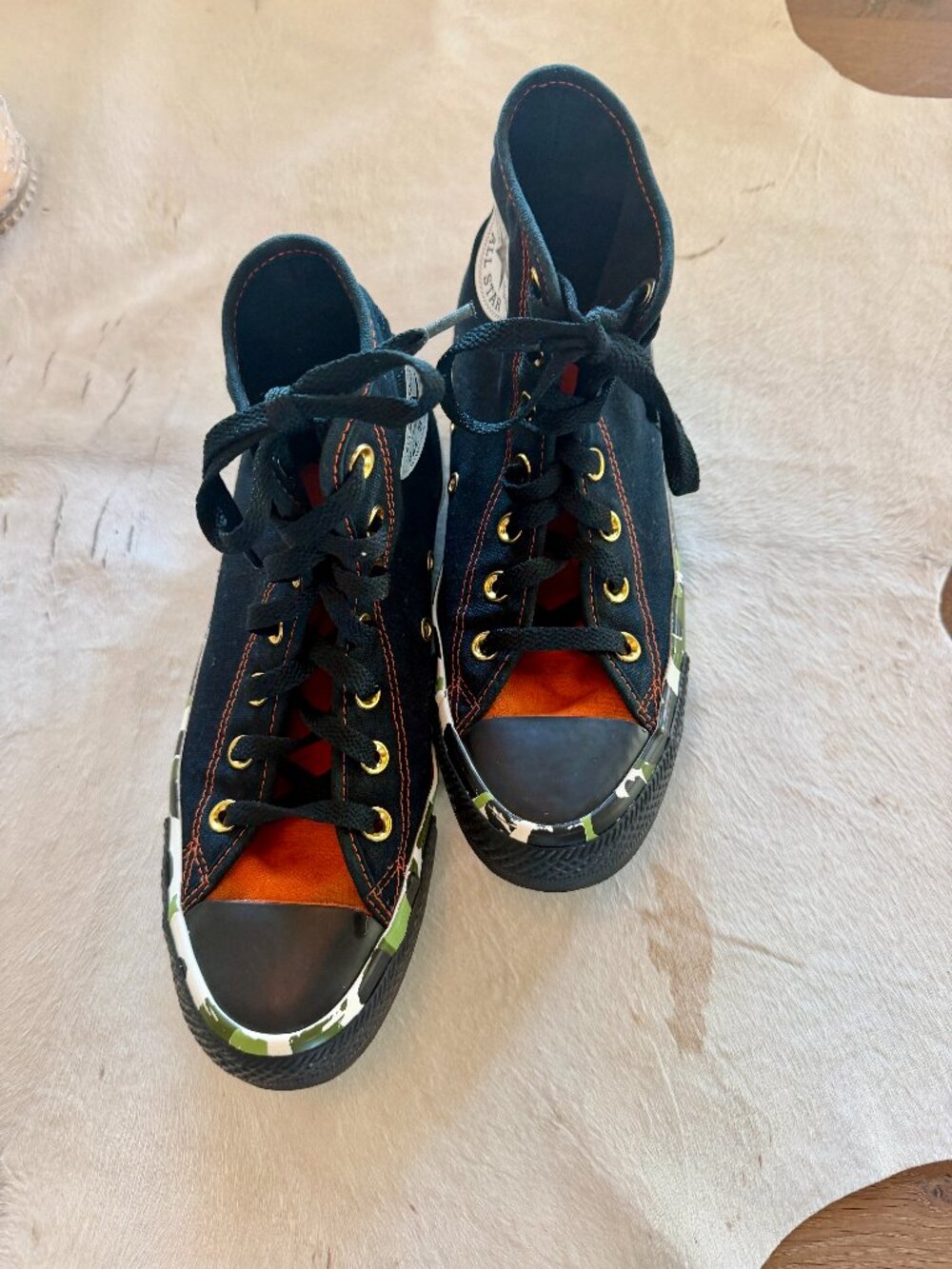 Converse Chuck Taylor All Star By You · Black Camo · Men's 6 / Women's 8